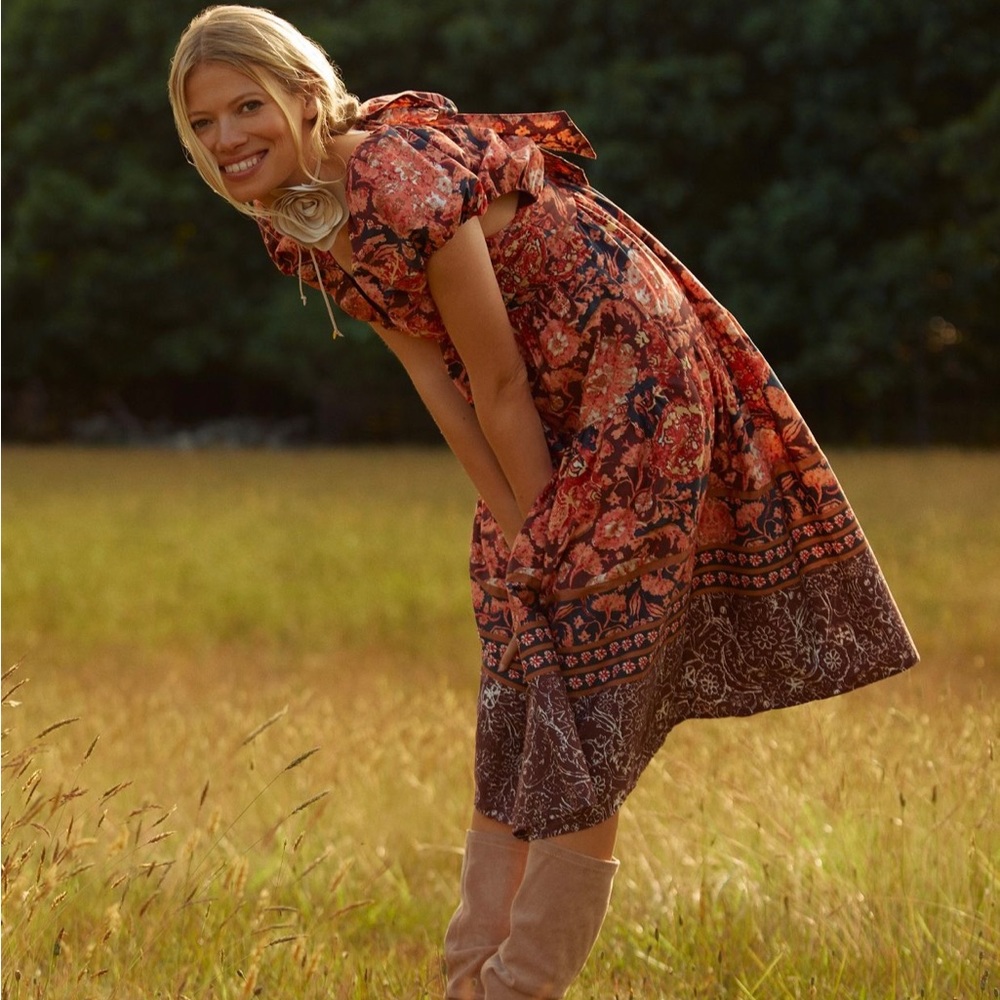 By Anthropologie Printed V-Neck babydoll dress size 8